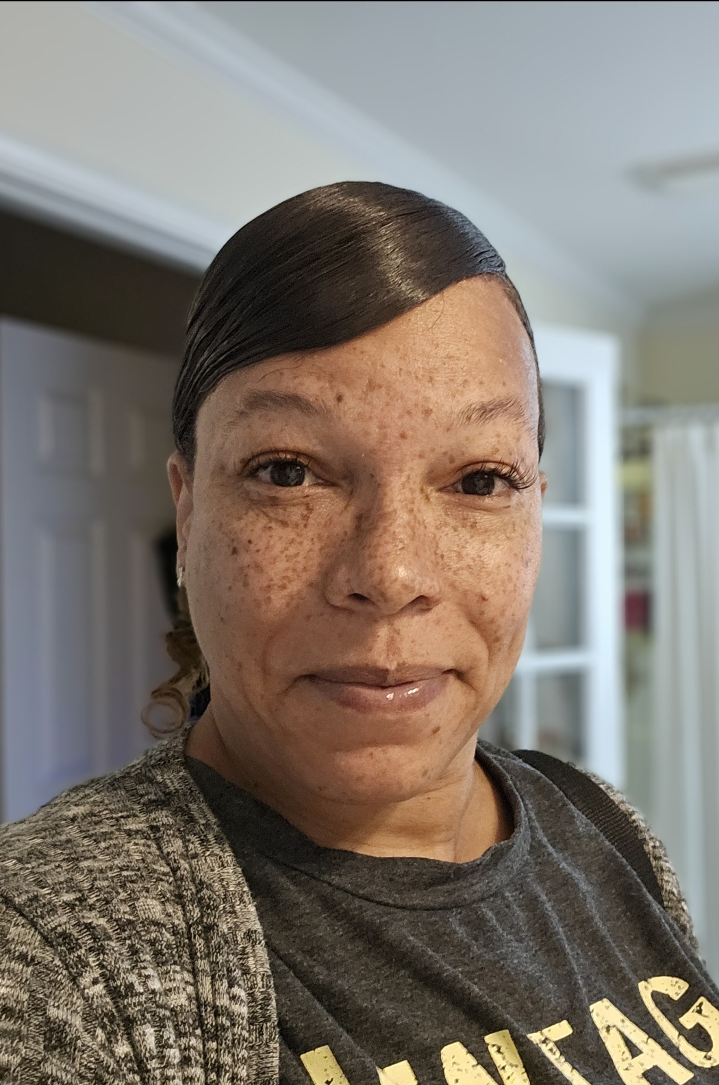 Cruise Brothers Travel Agent Bridgette Jones